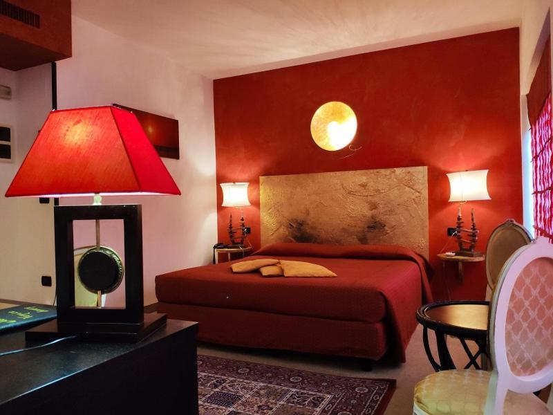Feel Airport Luxury Gasthuis 3*