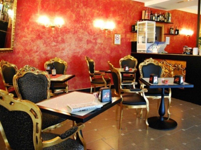 Gasthuis Feel Airport Luxury 3*