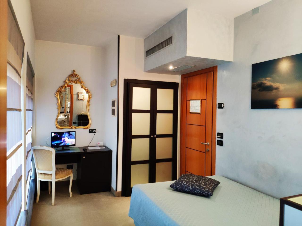 Gasthuis Feel Airport Luxury 3*